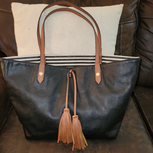 Madden Girl Handbags - Madden Girl tote bag/purse black/ blue stripe reversible